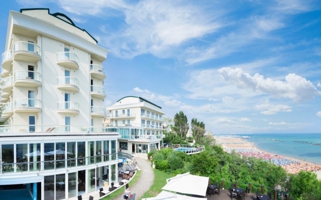 Hotel Sans Souci****
