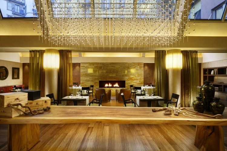 Enterprise Hotel & Sophia’s Restaurant
