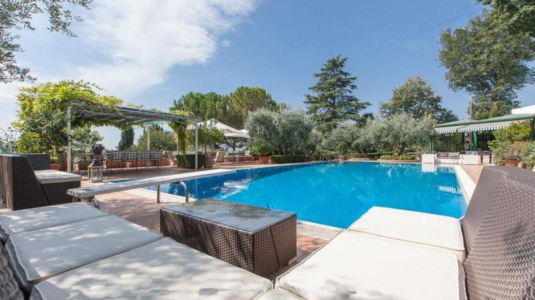Villa Alessandro 